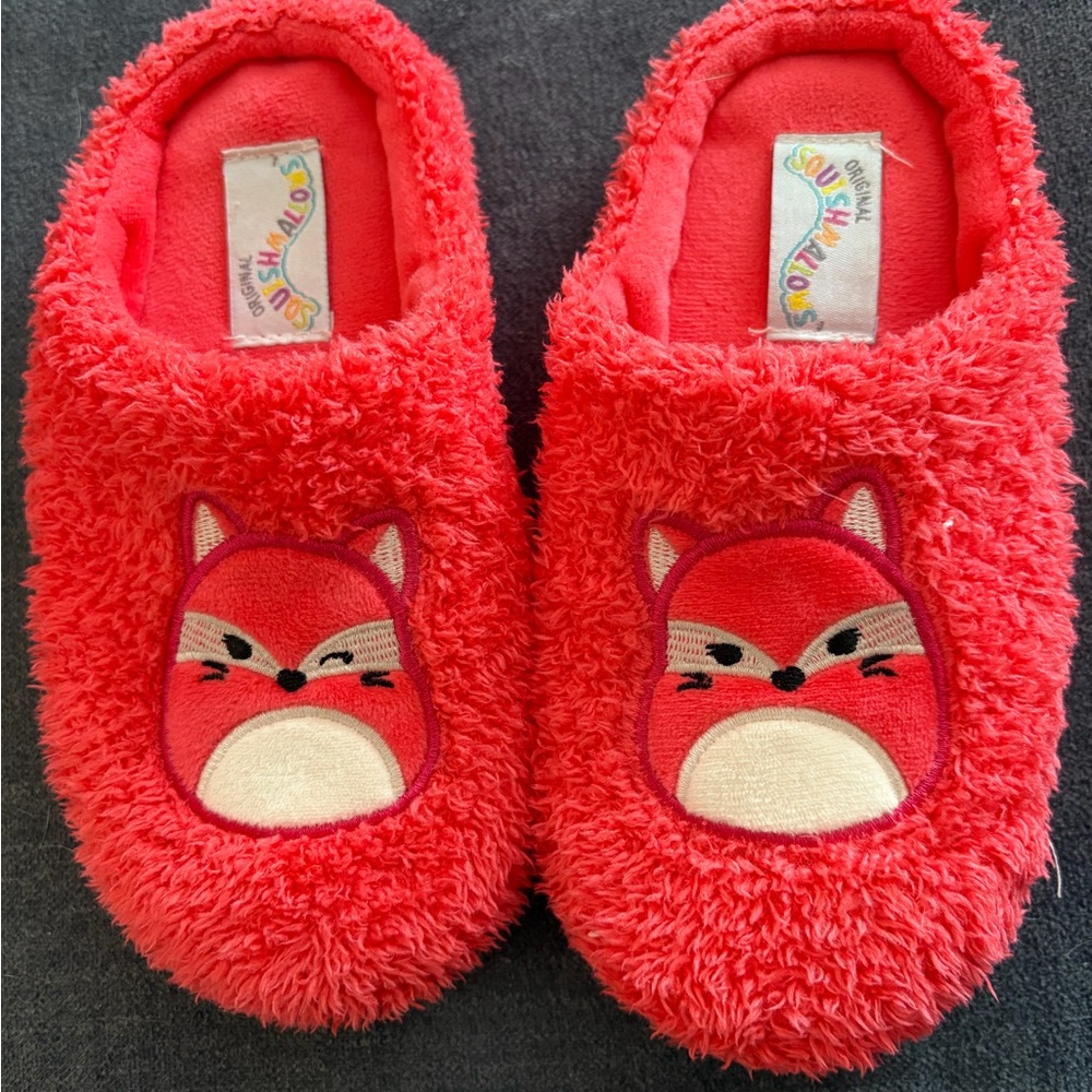 Squishmallows Fifi Fox Slippers - Size 13/1 (big kid)